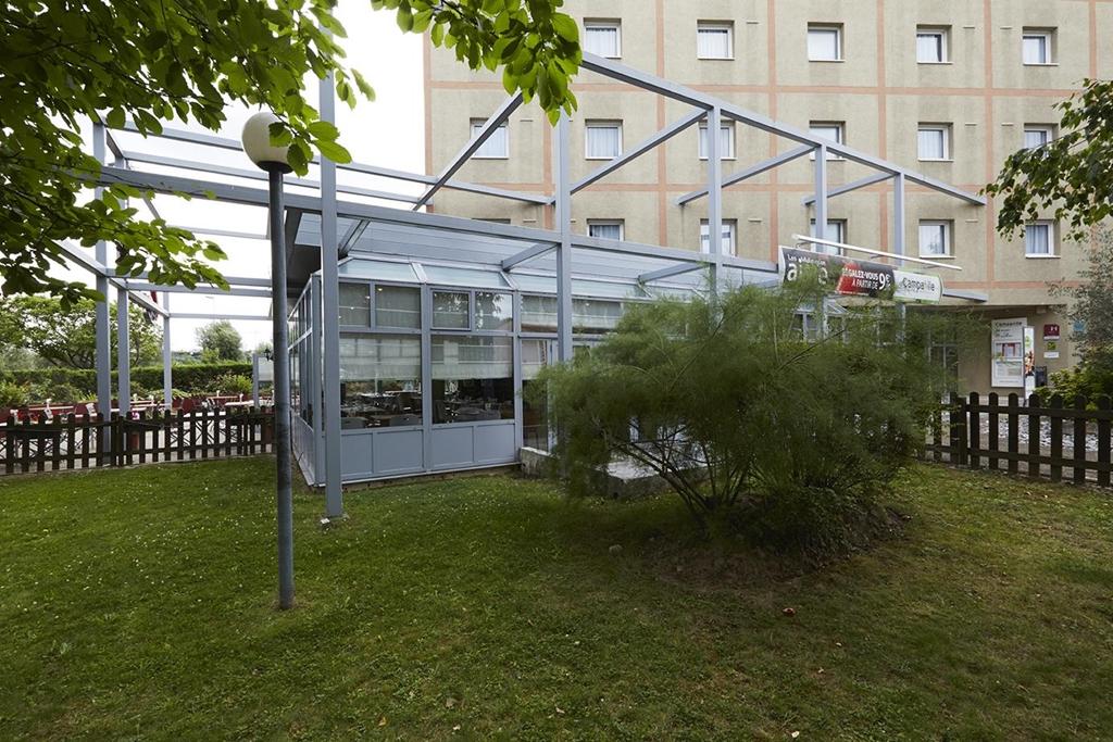Campanile Argenteuil Hotel Bagian luar foto