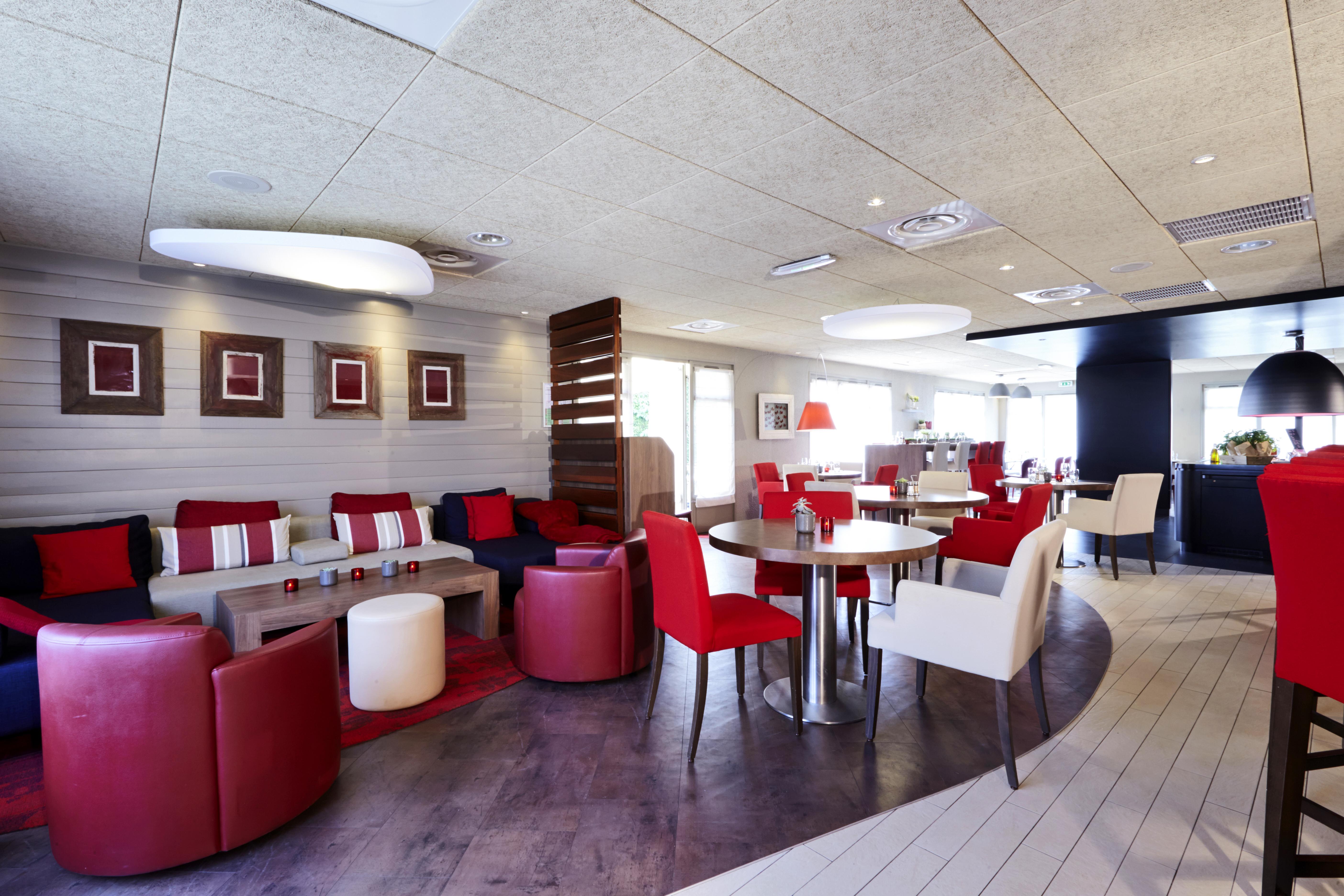 Campanile Argenteuil Hotel Bagian luar foto